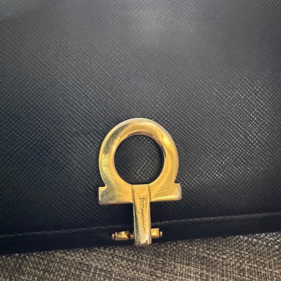 Salvatore Ferragamo Black Leather Wallet - Picture 4 of 8